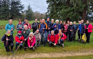 02/02/2026 - Rando nordique animée par Claude M; - Photo Claude - Nous étions 28 ce lundi 2 février à la Nordique à Ligugé "bois de Givray ", et nous avons réalisé notre parcours à bonne allure sans la  pluie...Nous avons eu le plaisir d'accueillir un nouvel adhérent mais pas novice de la marche nordique , ce qui porte à 46 le nombre d'inscrits à cette activité sur les 140 adhérents.