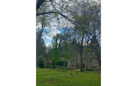 28/03/2026 - Normale à Vivonne animée par Geneviève - Photo Josette V. - Château de Cercigny.